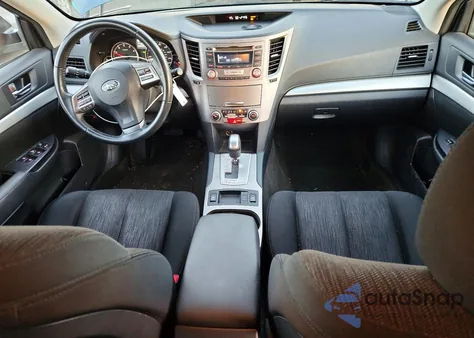 2013 Subaru Outback 2.5I Premium z USA, uszkodzony, nr VIN 4S4BRBCC6D3278031